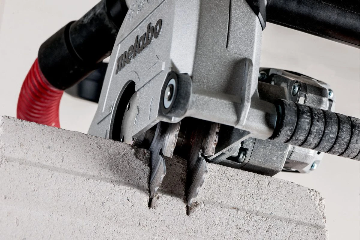 Metabo MFE 40 Sleuvenfrees Incl. 2 Diamantschijven In Koffer - 1900W - 604040500 5 Metabo MFE 40 Sleuvenfrees Incl. 2 Diamantschijven In Koffer - 1900W - 604040500 - Afbeelding 3