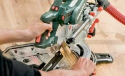 Metabo KGSV 72 XACT Afkortzaag - 1800W - 216 X 30mm - 611216000 -Metabo 45724040d599fb4a5ebc1e626062f838