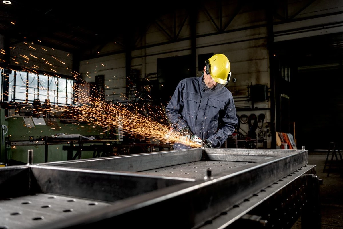 Metabo WB 18 LT BL 11-125 Quick 18V Li-ion Accu Haakse Slijper Set (2x 8.0 LiHD Ah) In MetaBox 4 Metabo WB 18 LT BL 11-125 Quick 18V Li-ion Accu Haakse Slijper Set (2x 8.0 LiHD Ah) In MetaBox - Afbeelding 2